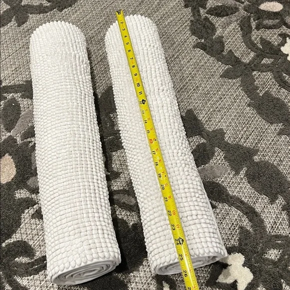 White Bath Mat set of 2 - Picture 1 of 8